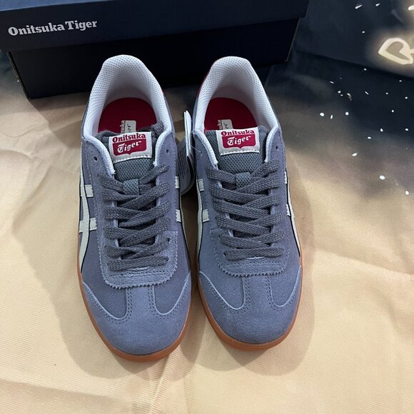 Onitsuka Tiger Tokuten Gray Sneakers - Picture 2 of 7